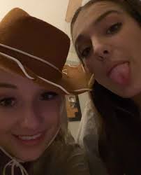 Meredith Mansfield (@meredithmansfieldd) · Instagram 照片和视频