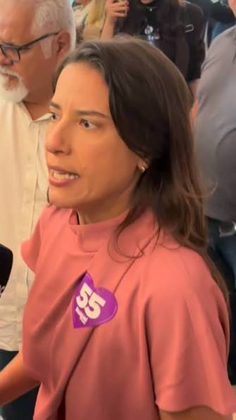 Raquel Lyra destaca investimentos e diz que Pernambuco vive novo ciclo de desenvolvimento, A governadora e candidata à reeleição Raquel Lyra (PSD) afirmou, durante sabatina em Caruaru, que Pernambuco ...