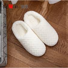 Women Slippers Fluffy Fur Slip On House Slippers Soft And