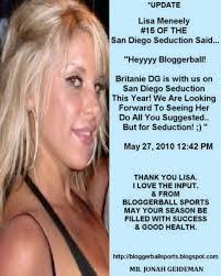 Lisa Meneely's Instagram, Twitter & Facebook