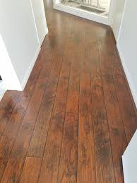 Install Laminate Flooring In Your Home Today We Offer Free Quotes Flooring Laminate Installation Freeestimates Vsflooring Ho Installing Laminate Flooring