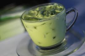 Selain kita dapat memiliki berat badan yang ideal, minum teh hijau ini juga membuat tubuh badan kita menjadi okaylah… sekian dulu perkongsian cerita tentang kebaikan minum teh hijau sebelum tidur daripada sis. Manfaat Green Tea Latte Bagi Tubuh Kita Supra Sari Lestari