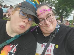 Roommate or Place to Move in Cincinnati