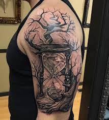 Bildergebnis Fur Broken Hourglass Tattoo Hourglass Tattoo Life Tattoos Gear Tattoo
