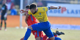 Afc dunarea 2005 calarasi takımının kadrosu, teknik direktörü, sakat ve cezalı futbolcuları, fikstür ve sonuçları yeniasır.com.tr canlı skor sayfasında bulabilirsiniz. GraÅ£ie TumbÄƒ Cutie Echipament Dunarea Calarasi Winterbayne Com