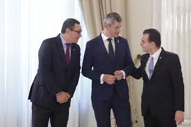 Procurorii au deschis dosar penal in rem, cu privire la o posibilă faptă de fraudare a fondurilor europene. Victor Ponta DupÄ Ce A Aflat CÄ Dna I A Deschis Dosar Penal Lui Dan Barna A Incercat SÄ FacÄ O Cacealma Stiri Pe Surse Cele Mai Noi Stiri