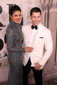 Perhaps it was the unique r. Only Someone Obsessed With Celeb Couples Can Guess Who S Taller