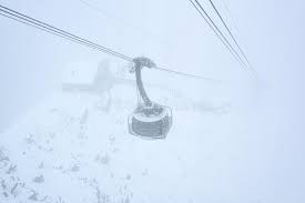 Sie bekommen hier eine schwarze montblanc tasche mit 2 fächer auf der außenseite. Moderne Mont Blanc Seilbahn Alpen Italien Stockfoto Bild Von Mode Wetter 163759962