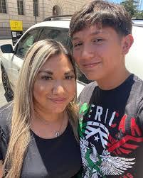 Sandra Clem's Instagram, Twitter & Facebook