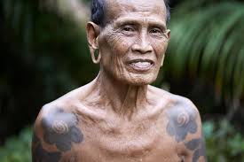 Photos of the endangered tribes of the Polish traveler and photographer