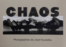 With her razor wit and headstrong personality, she has found herself at the heart of a very dangerous situation. Chaos Josef Koudelka æœ¬ é€šè²© Amazon