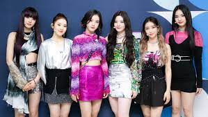 They debuted on november 12, 2020, with the release of their debut single album star to a young culture. Stayc Members Height From Tallest To Shortest Kpopmap