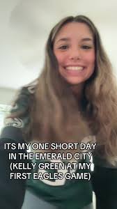 One Day in The Emerald City Eagles Lamp Port