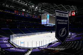 Shop lightning stanley cup champs collectible. Stanley Cup Live Stream How To Watch Canadiens Vs Lightning Game 1 Via Live Online Stream Draftkings Nation