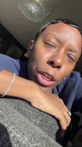 #stitch with @Shea Butter Mother you must have a very short memory because  I remember earlier this year when that man was trying to make Canada the  51st state. ##politicstiktok##governmentshutdown