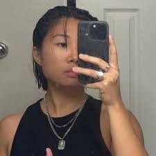 Drusilla Rutledge's Instagram, Twitter & Facebook