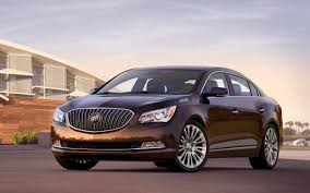Refreshed 2014 Buick Lacrosse Has Enclave Like Face 2013 New York Buick Lacrosse Buick Cars Buick