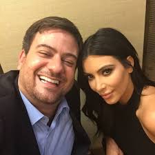 Perfil! Jornalista Bruno Astuto conta como ficou conhecido entre os famosos 