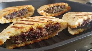 עראיס במחבת פסים שווה כל דקה מתכונים מתוקים Recipe Pita Bread Pita Recipes Food