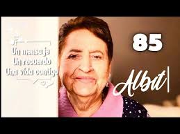 Historia de Lizzy Vindiola — EastLake Church en Español