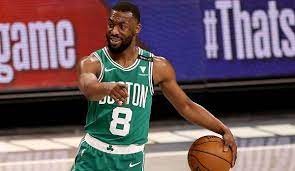 View his overall, offense & defense attributes, badges, and compare him with other players in the league. Nba News Boston Celtics Und Kemba Walker Hoffen Angeblich Beide Auf Trade