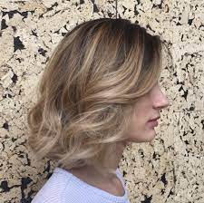 Sandy Blonde Balayage Looks Perfect With A Wavy Bob Color By Aveda Stylist Jade Annison Aveda Color Formula In Aveda Hair Blonde Hair Color Hair Inspiration