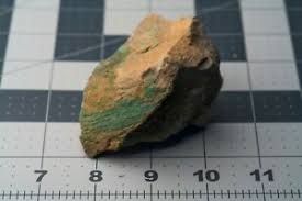 Uranium/thorium compounds may only be handled by persons who received local instruction in the safe uses of these materials. Is Uranium Ore Safe To Handle