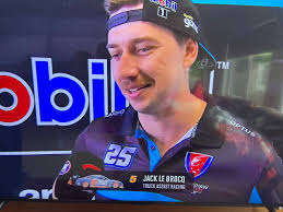 Gerald McDornan (@GeraldMcDornan)