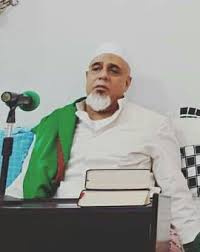 Lahir di jakarta pada tanggal 20 rojab1413 hijriyah. Habib Abu Bakar Bin Hasan Alatas Darul Quran Huda Facebook