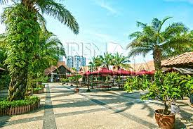Jikalau pergi pantai timur, terengganu adalah negeri dan lokasi pilihan jika ingin bercuti dan melancong di sana. 25 Tempat Menarik Di Bangi Selangor Tak Rugi Anda Datang Ammboi