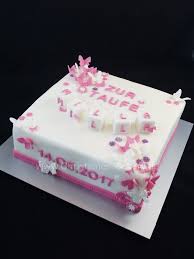 Den teig in eine springform (20 cm), in die man vorher backpapier geklemmt hat, geben und gut verteilen. Tauftorte Motivtorte Tauftorte Madchen Taufe Kuchen Torte Taufe Motivtorten Taufe