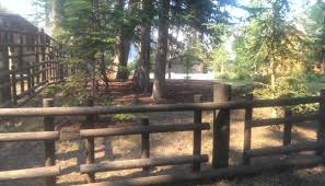 Set up a temporary split rail fence for an event. Fence Ideas