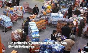 Ciri atau karakterisitik yang melekat pada perekonomian tradisional adalah sebagai berikut sistem ekonomi yang dianut di berbagai negara adalah sesuai dengan pandangan politik, ideologi ekonomi, dan budaya masyarakatnya. Contoh Perusahaan Dagang Pengertian Karakteristik Jenis Dan Cirinya