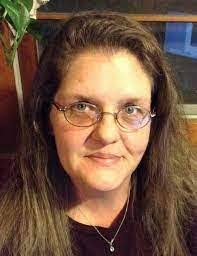 Deanna Utley's Instagram, Twitter & Facebook