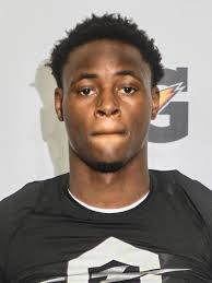 Manuel Leonard's Instagram, Twitter & Facebook