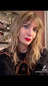 Color and Cut by me 💜 @crtnychn13 🖤 @taylorswift 🖤🐈‍⬛ #taylorswift  #taylornation #reputation #reputattionera #grammys #ts13 #taylorswifthair  #rihairstylist #providencehairstylist #blondehair #90shair ...