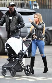 And belgian newspaper het nieuwsblad claims lukaku bought two neighbouring flats so his mum and baby son could live next. Pogba S Baby Son Makes First Public Appearance In Man Utd Thriller All Football