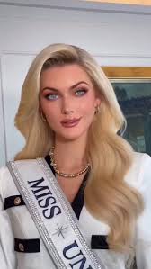 MISS UNIVERSE FAVORITAS