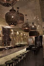 Iluminacao Direta E Indireta Decorativa E Destaque Palmilla Restaurant A Composicao Do Bar Interior Design Restaurant Lighting Restaurant Interior Design
