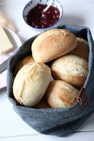 Brotchen Selber Backen Rezept Fur Schnelle Sonntagsbrotchen Backen Brotchen Fur Rezept Schnelle Brot Selber Backen Brot Selber Backen Rezept