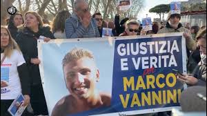 «vannini è morto per un ritardo di 110 minuti nei soccorsi da parte della famiglia ciontoli che lo lo ha deciso la cassazione disponendo un nuovo processo d'appello per tutta la famiglia di antonio. Vannini Il Pg Della Cassazione Omicidio Volontario Nuovo Processo Di Appello Video Le Iene