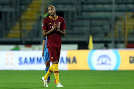 New west ham boss david moyes is hoping to lure steven nzonzi back to the. A Parting Of Ways For Roma And Nzonzi Could Be A Win Win Chiesa Di Totti