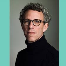 Nederlanders zijn veel met het jodendom bezig, merkt David Wertheim. 'Alsof  er een soort heiligheid om je heen hangt'