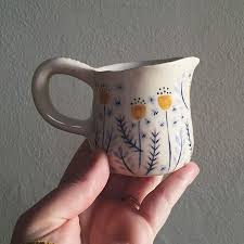 30 Creative Ceramic Art Mug Ideas For Home Kitchen Collection Pottery Designs Handmade Pottery Pottery Painting