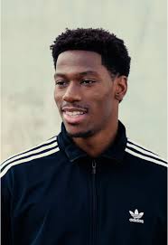 Jonathan David : Une Immersion au Coeur du Football