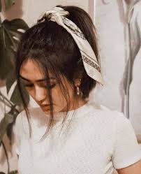 Comment mettre bandana tendance femme language:fr ~ beau quel type de bandeau cheveux pour votre coiffure bandana femme cheveux | inspirations coiffures. Comment Porter Un Bandana