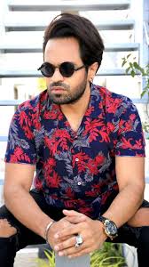 Take the hot sunny waves away with Zivri's soft, cosy, blooming Panpoppy  floral shirt and look exceedingly gorgeous just as Naveed Raza. 😍