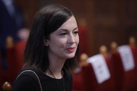 Jun 28, 2021 · botrány: Cseh Katalin Hazudott Az Eu S Penzekrol Cafoljak A Ceges Iratok