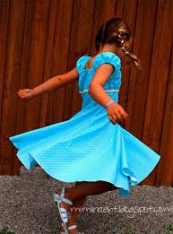 By adminposted on mai 11, 2020. Schnittmuster Elodie Farbenmix Kleidchen Schnittmuster Kleid Farbenmix