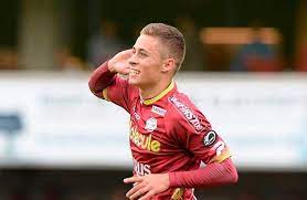 Thorgan ganael francis hazard (french pronunciation: Vyjti Iz Teni Starshego Brata Torgan Azar Usilit Dortmund Realnyj Futbol